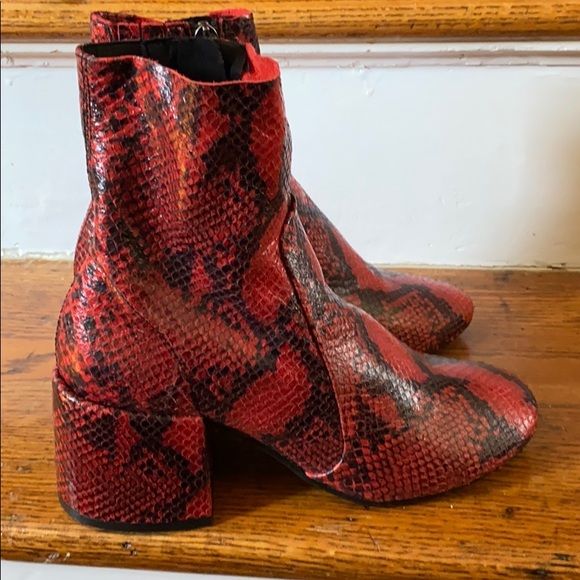 jeffrey campbell lillian heel boot